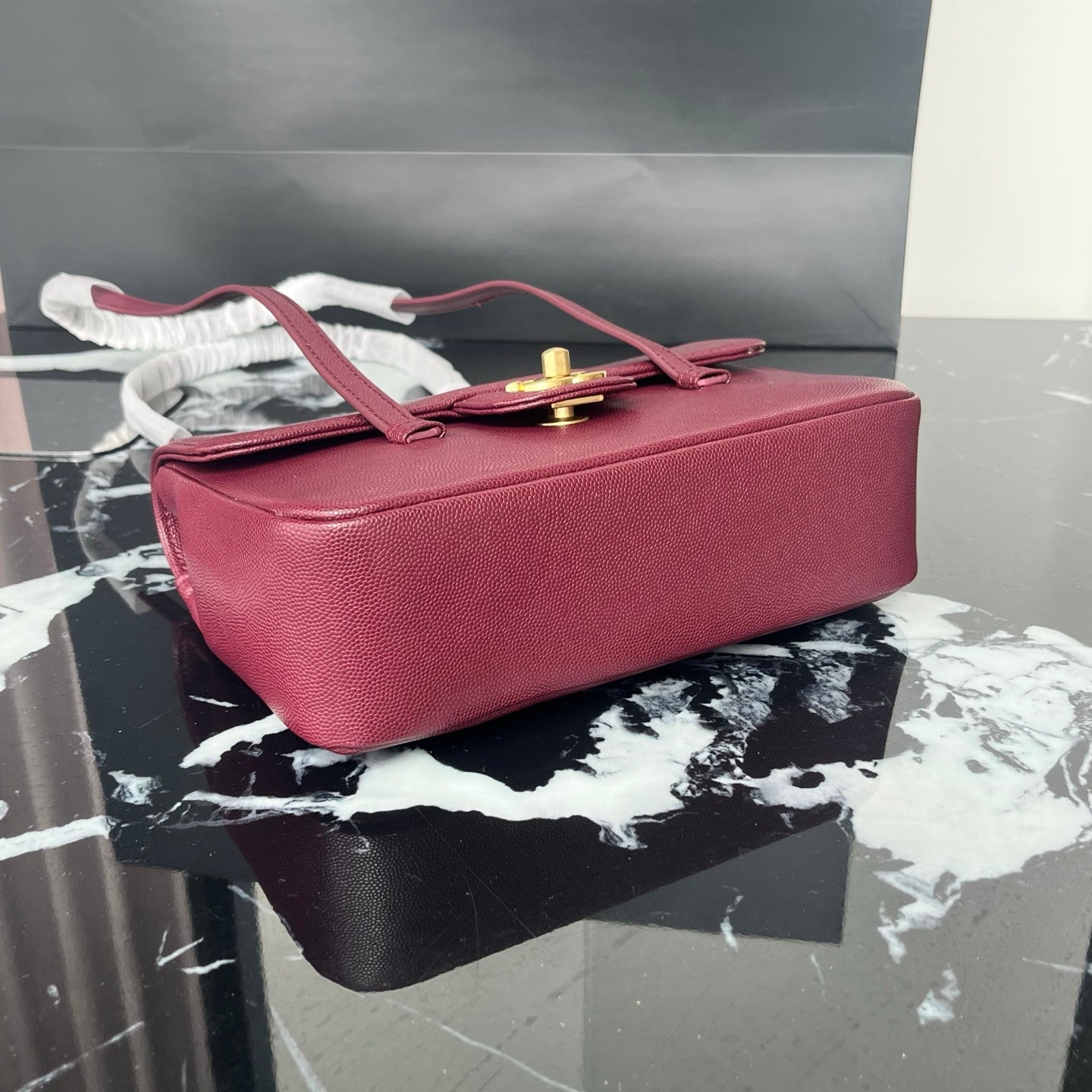 B1X46C1 Popular leather bag
