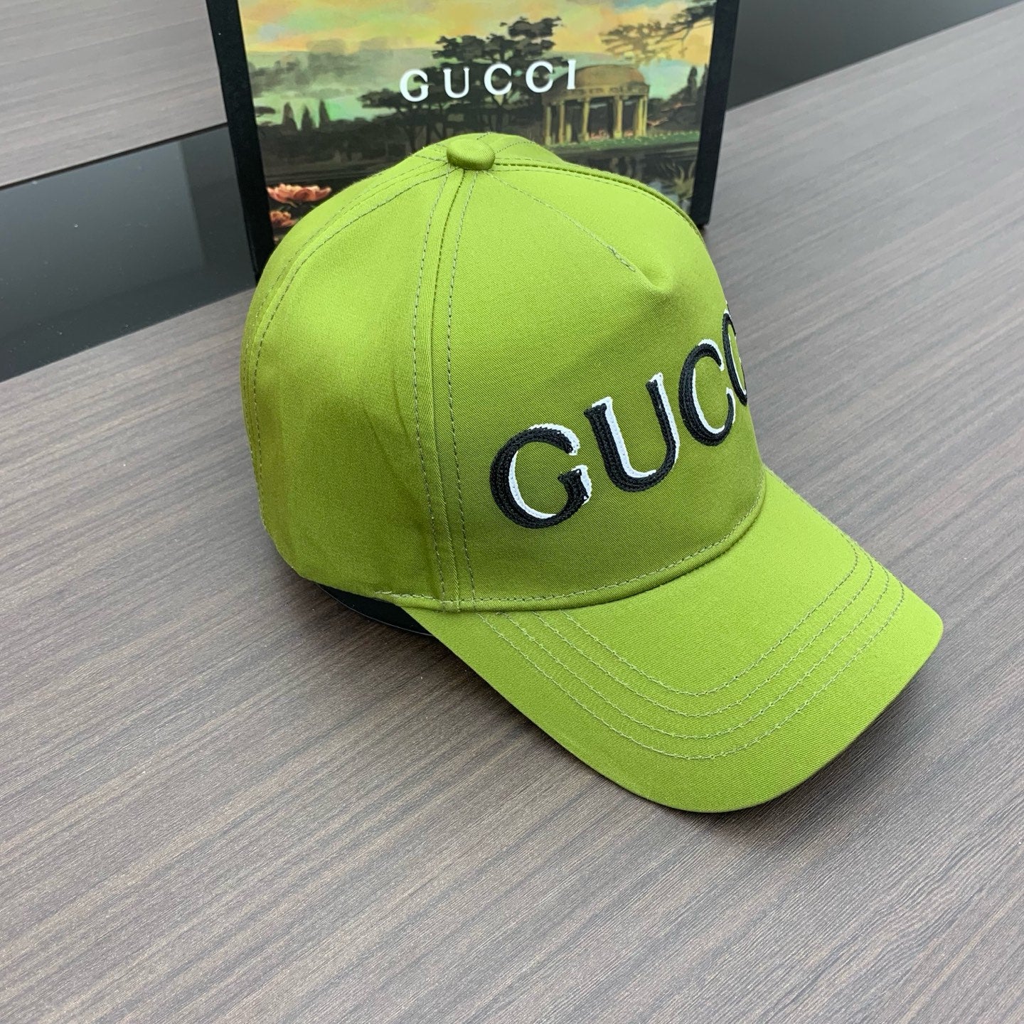 M1Z25B522 Popular hats