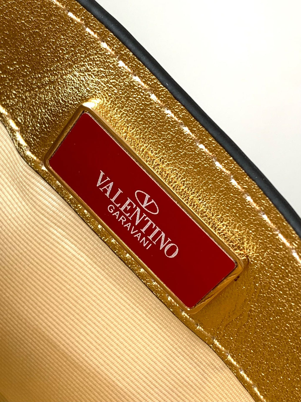 B1X44VL272 Popular leather bag 