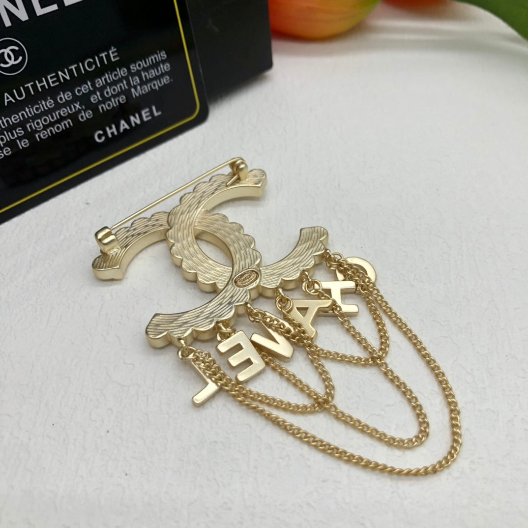 X1Z94C888    Popular Brooch