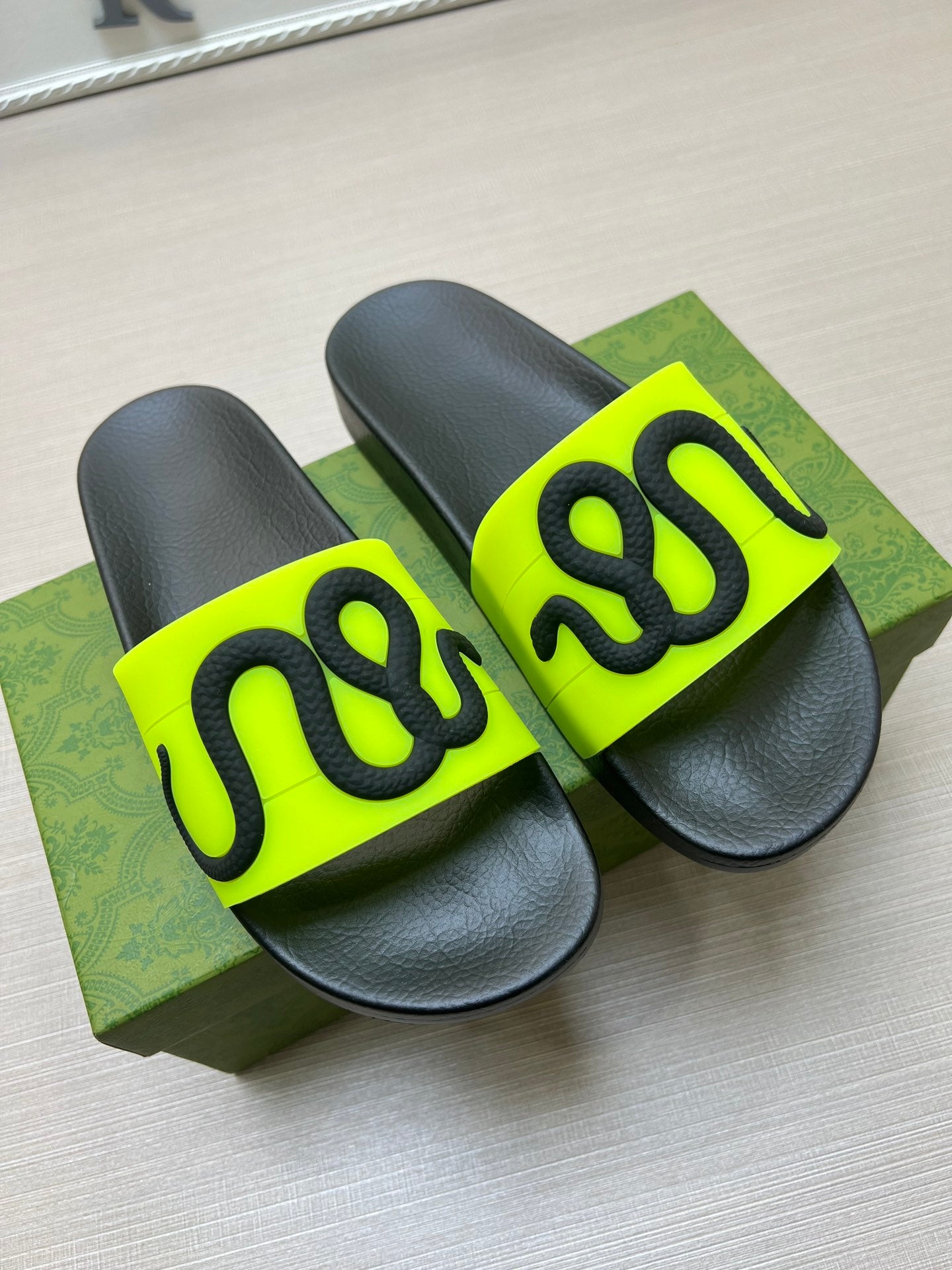 Z5LB217 Popular Slippers