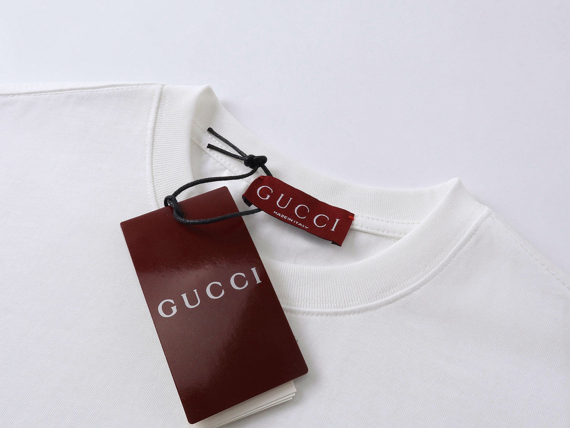 U1R45B175 Popular T-shirt