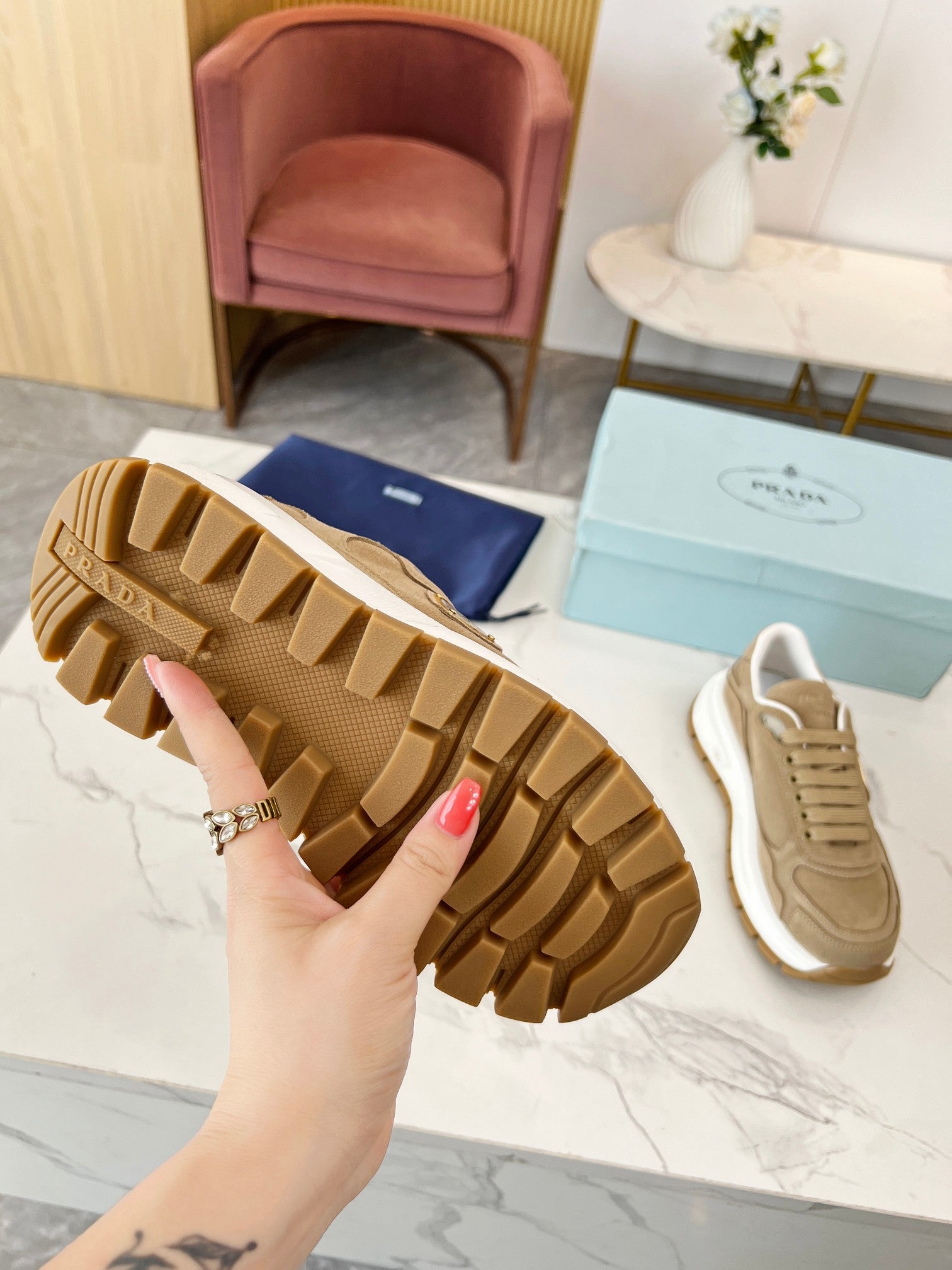 Z2Z85PD43  Popular high quality shoes