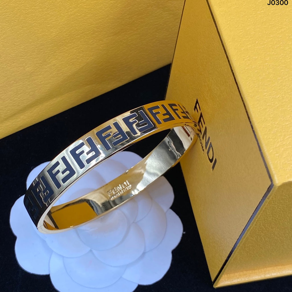X1Y83F83K  Popular Bracelets