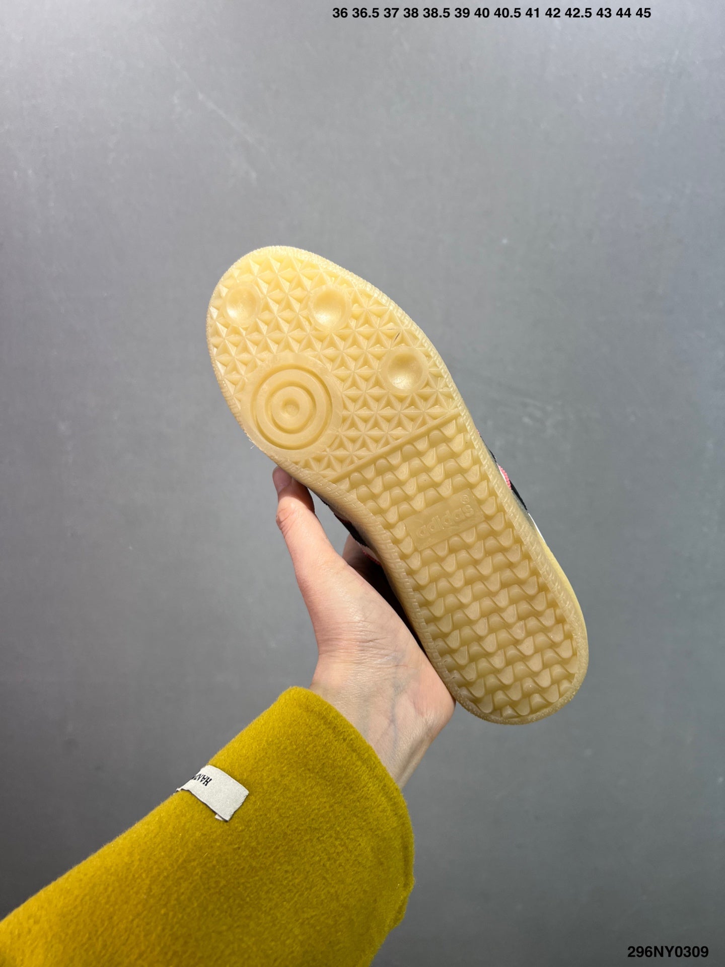 Z4Z35A10 Popular shoes (No box)
