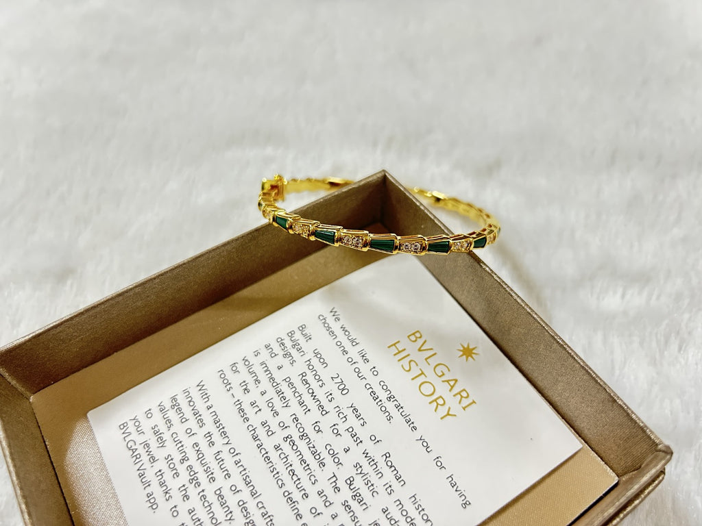 X1Q85S92K  Popular Bracelets
