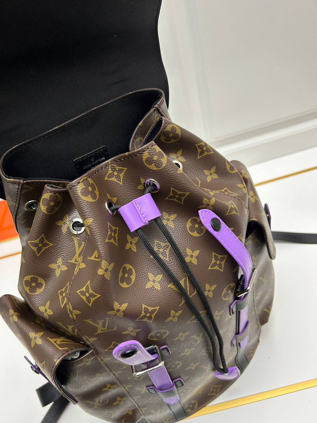 B1W25E72 Popular  Backpacks