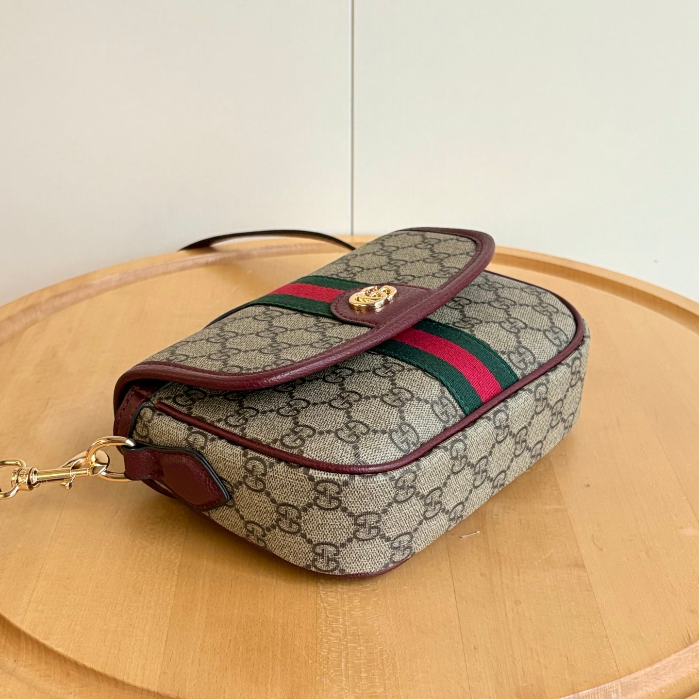 B1R15B127 Popular leather bag
