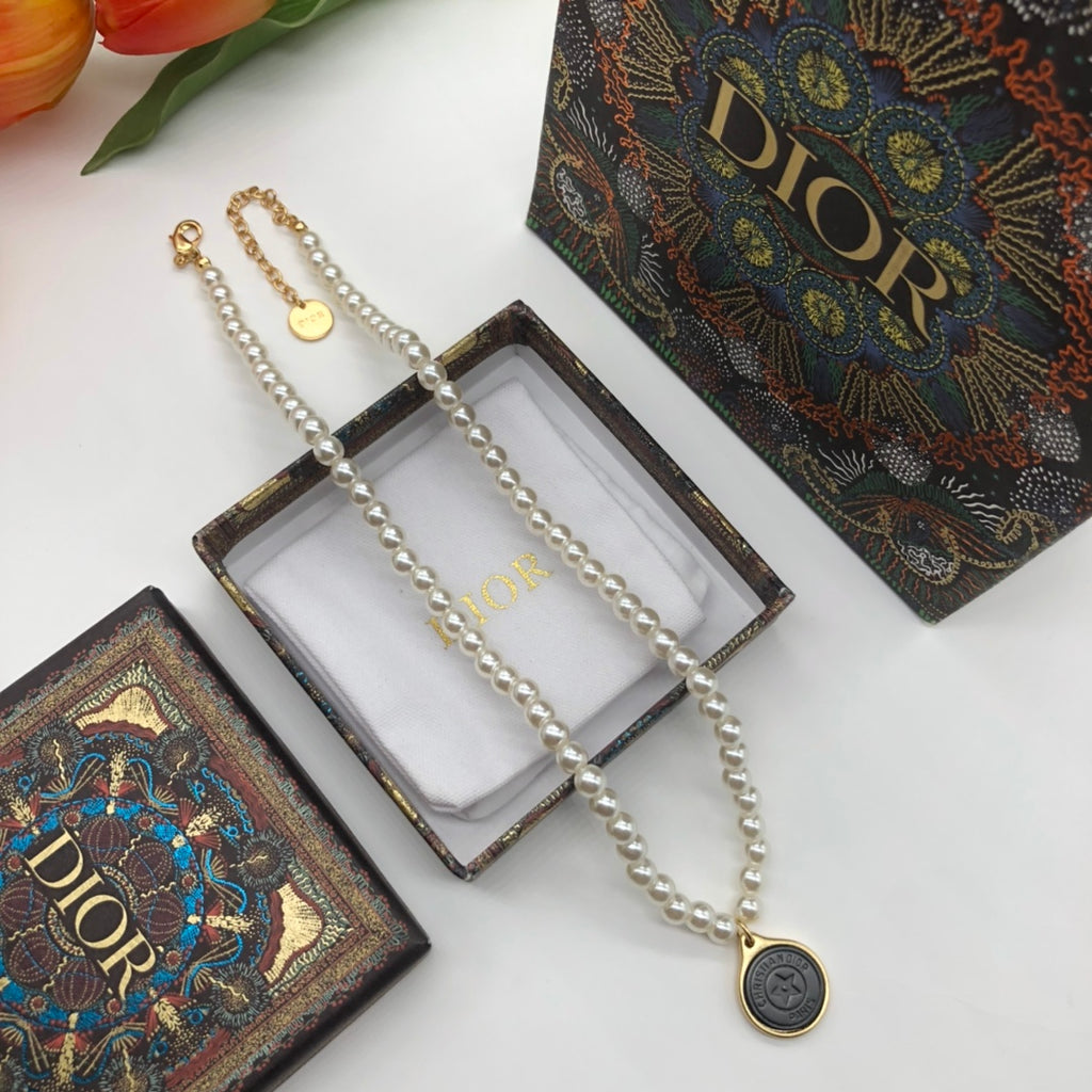 X1Q85D292X Popular Necklaces