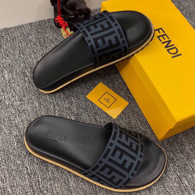 Z5F1 Popular Slippers