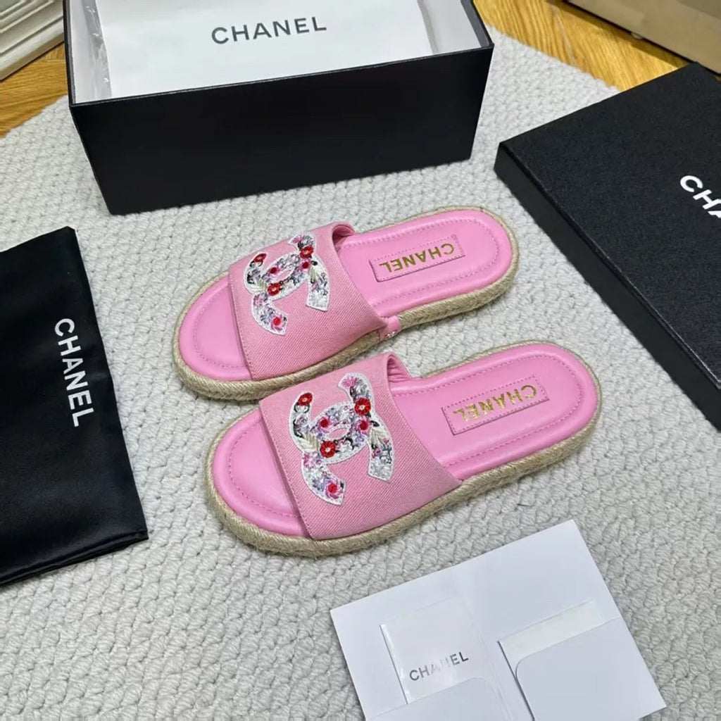 Z2Q55C43 Popular leather shoes