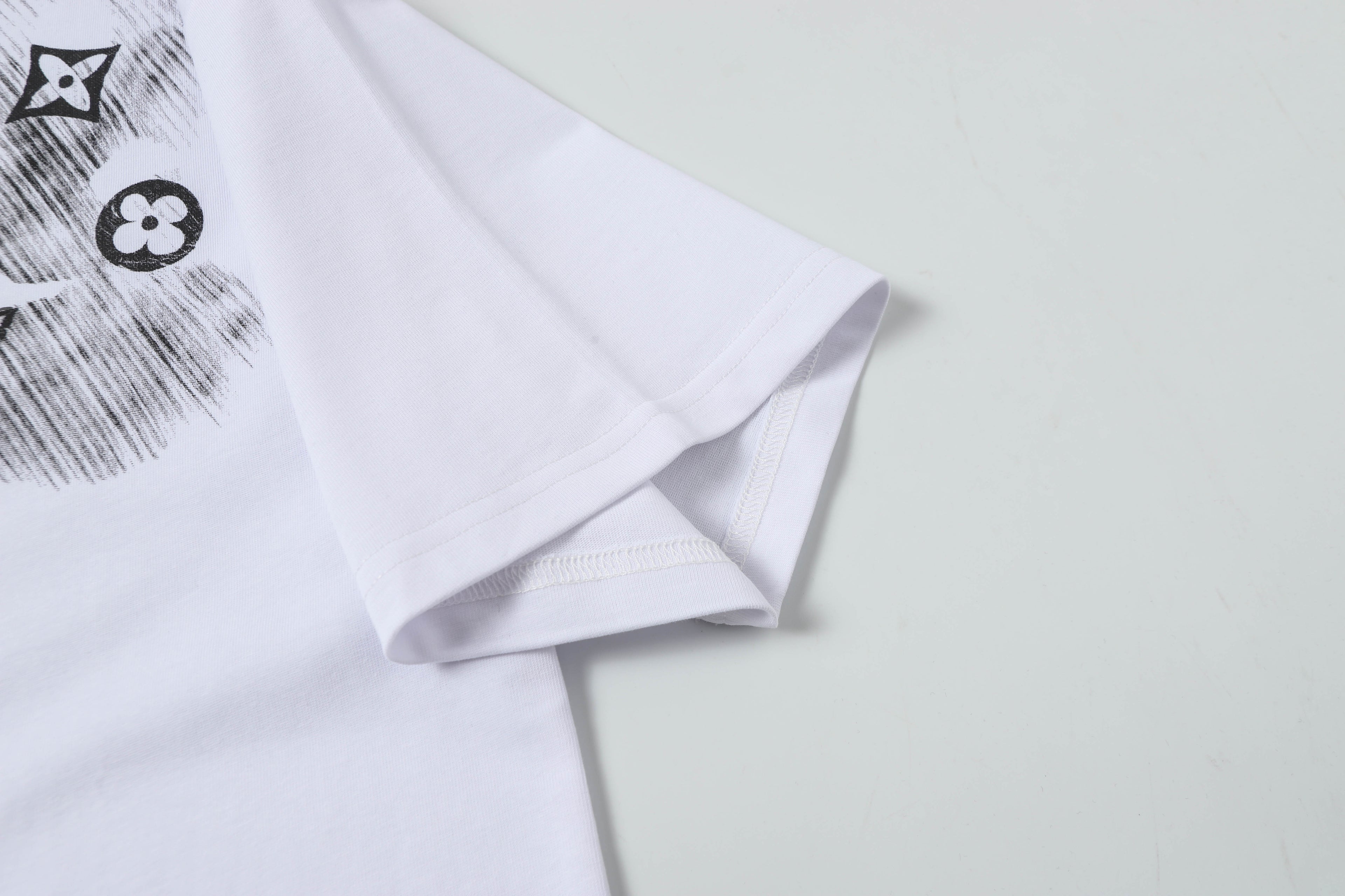 U1R45E164 Popular T-shirt