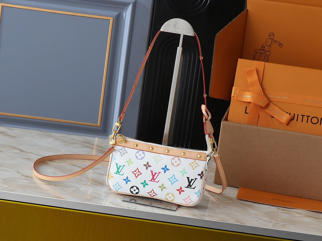 B1P46E43 Popular leather bag