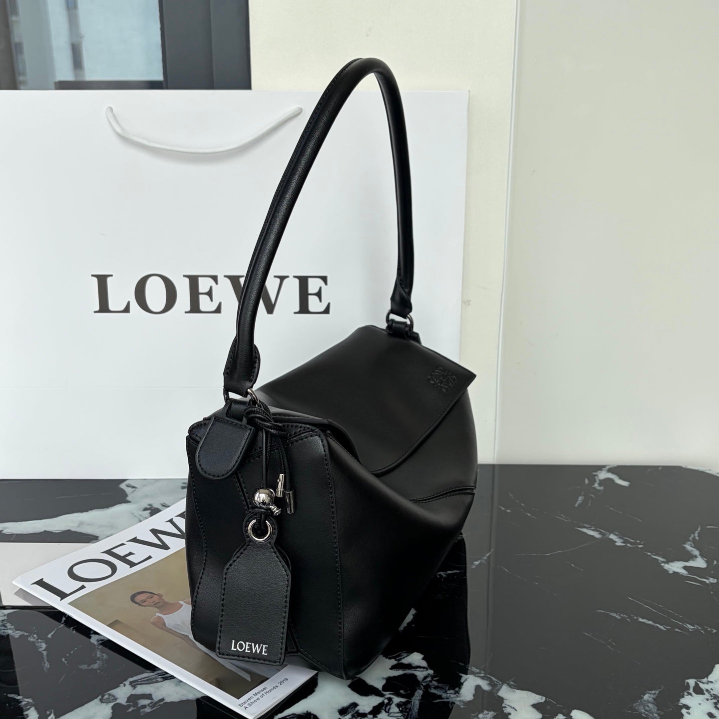 B1R66A16 Popular leather bag