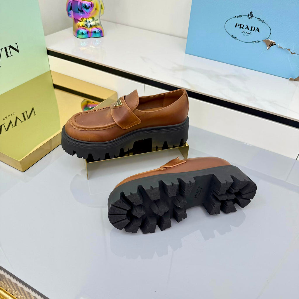 Z2Q105P307 Popular high-quality Shoes