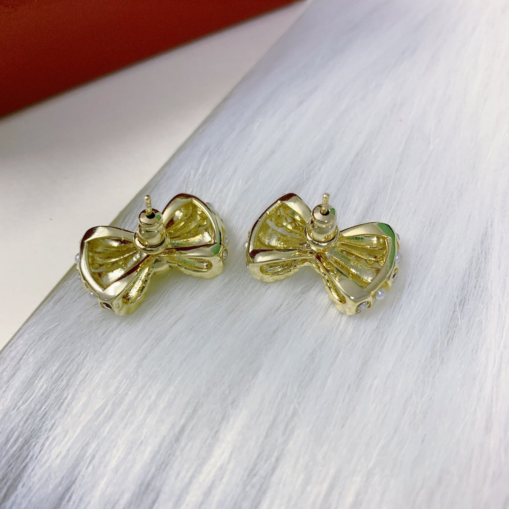 X1Z64C549E Popular Earrings