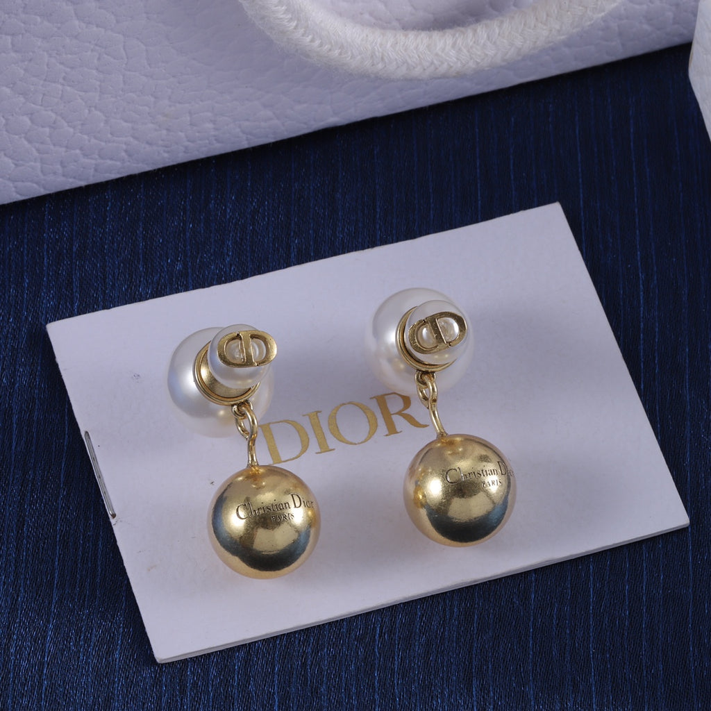 X1Z94D775E Popular  Earrings