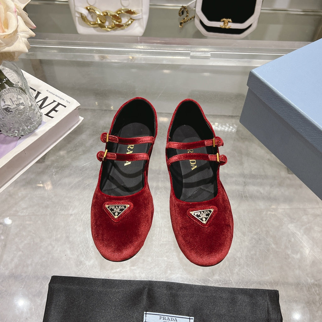 Z2Q105P380 Popular high-quality Shoes