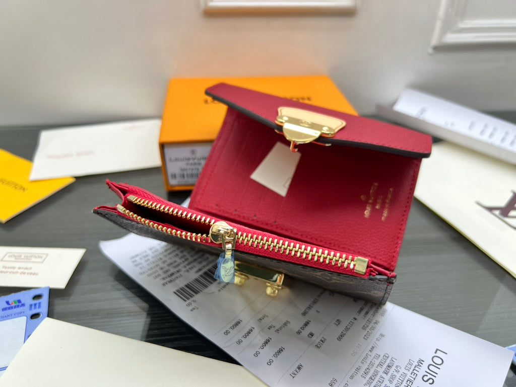 B1N55E43 Popular  leather wallets
