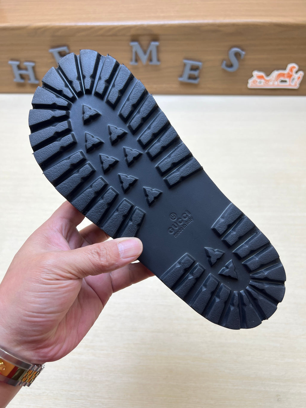 Z5R66B24 Popular  Slippers