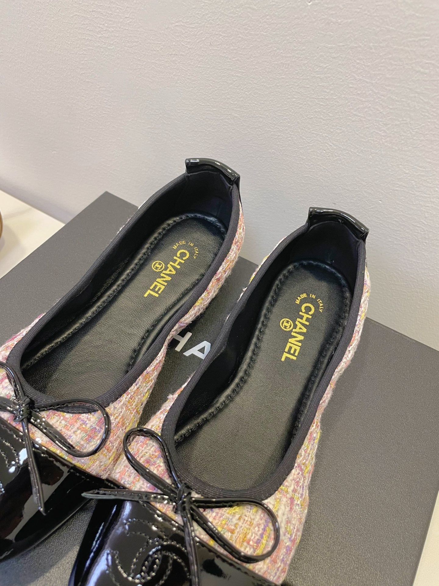 Z2Q95C106 Popular high-quality  shoes