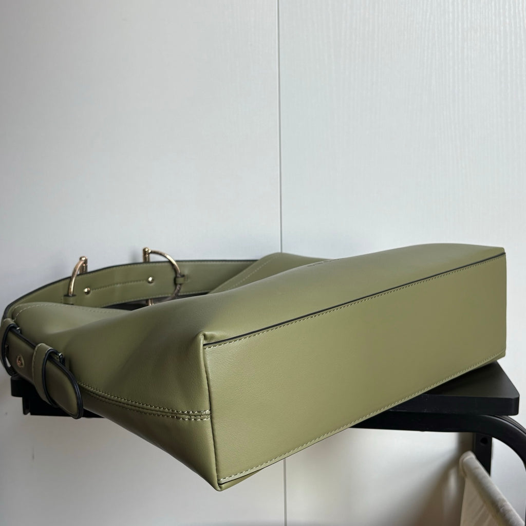 B1P36C56 Popular leather bag