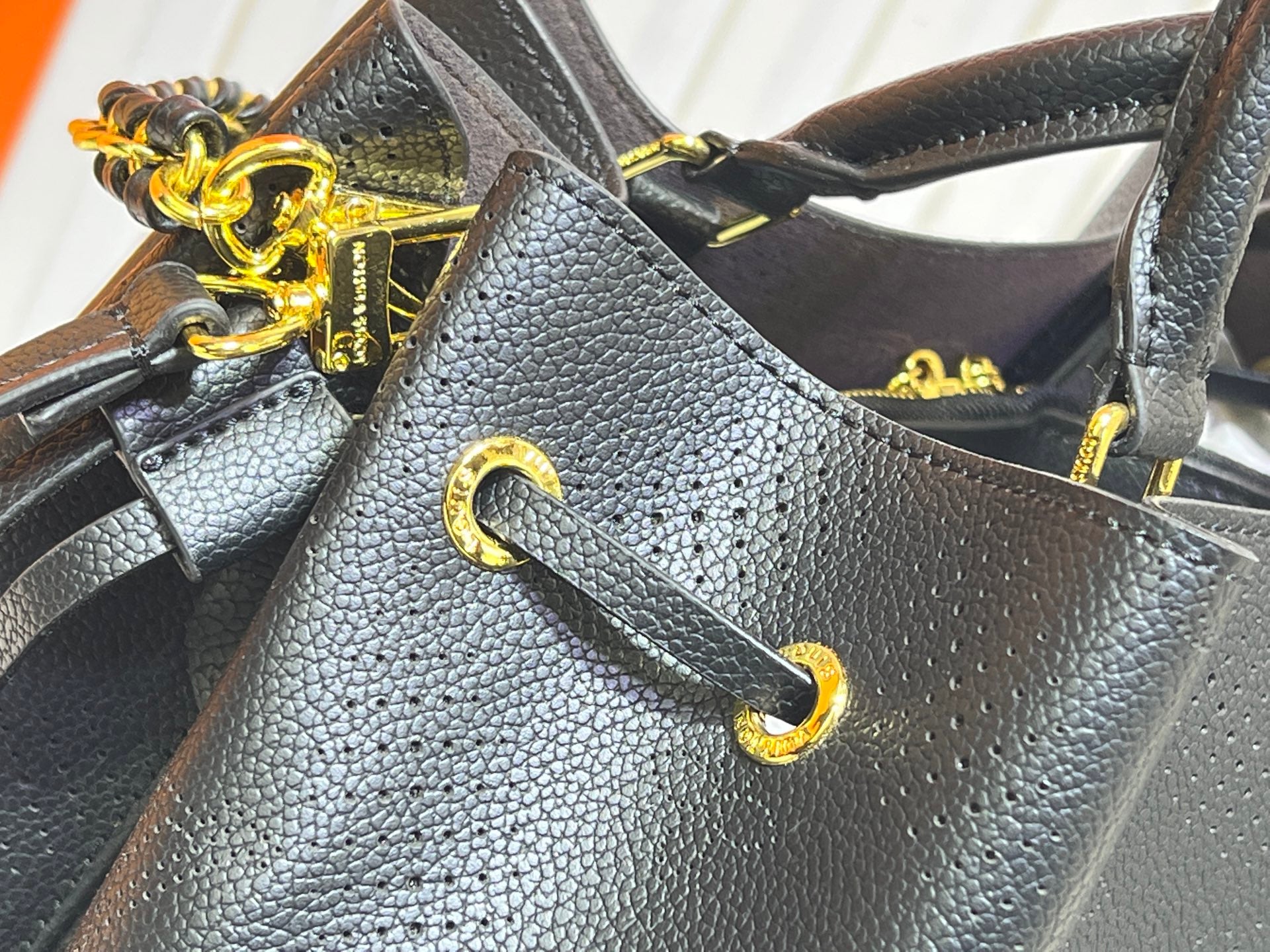 B1X15E13 Popular  leather bag)