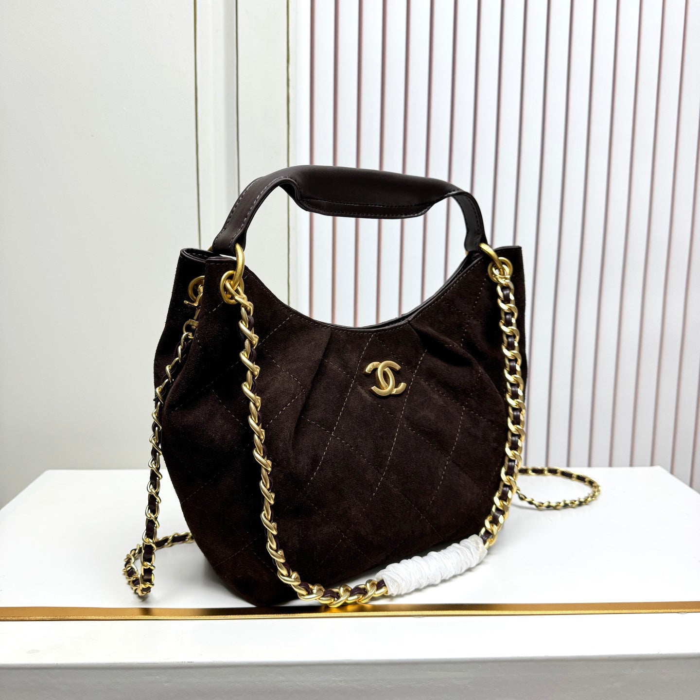 B1P46C7 Popular leather bag