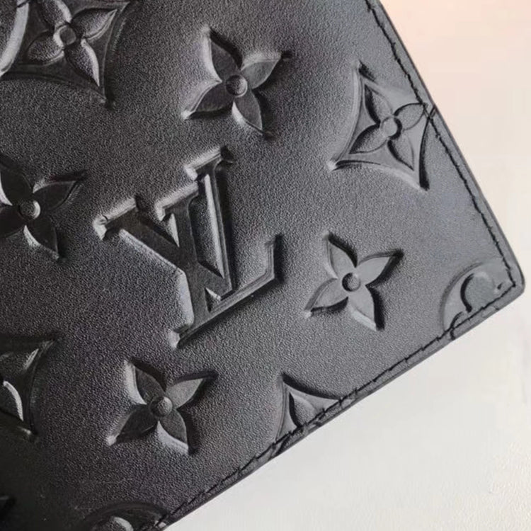 B1X41E16 Popular leather wallets