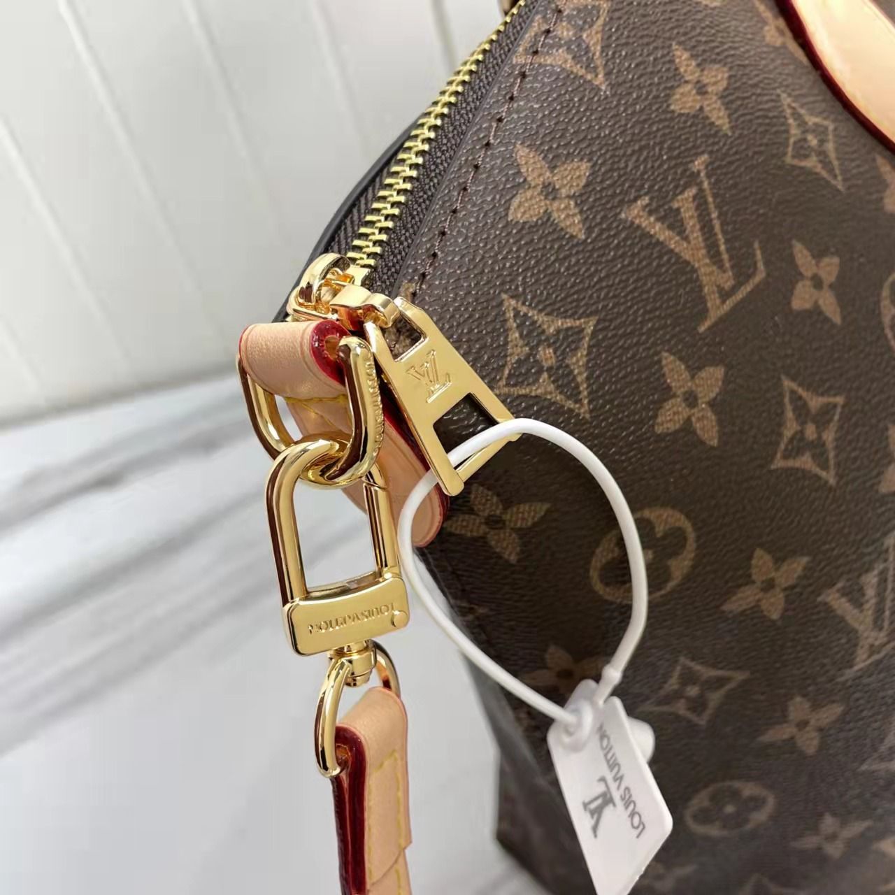 B12E102E1 Popular  leather bag 