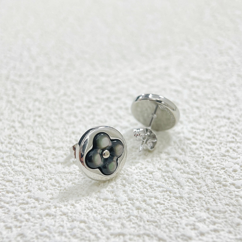 X5N76E31E Popular Earrings(mini flower)