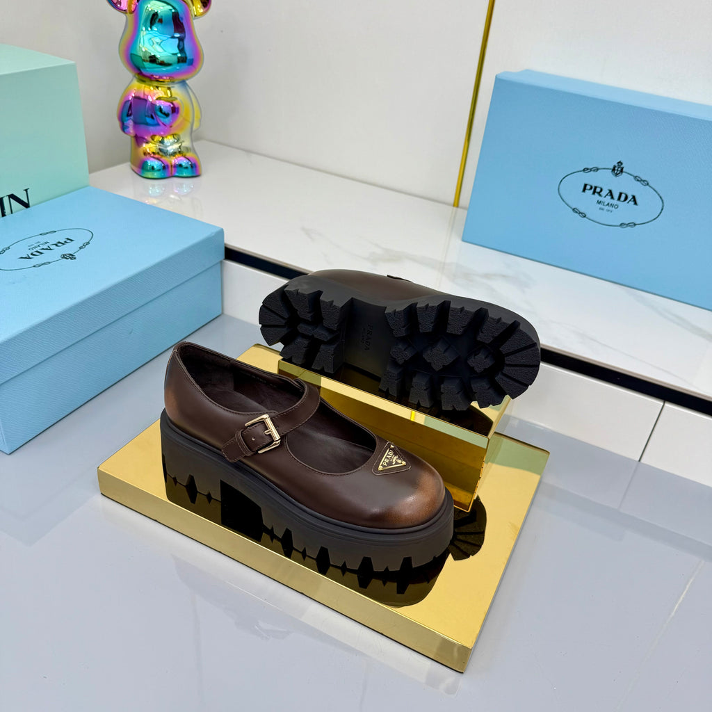 Z2Q105P308 Popular high-quality Shoes