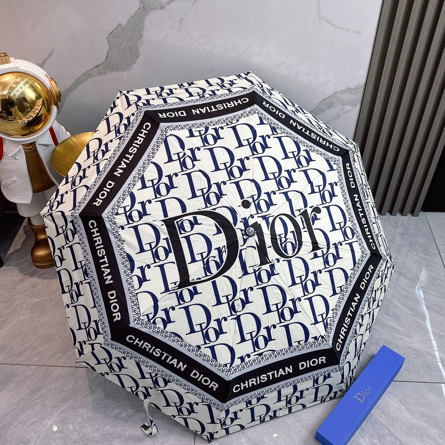 J1N46D24 Popular UV resistant umbrella