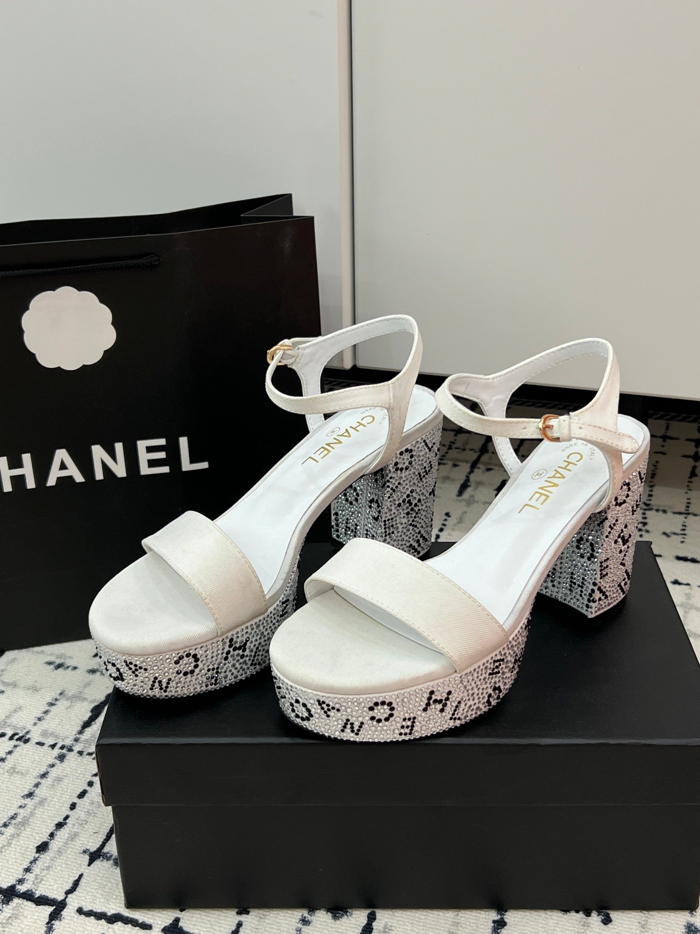 Z1ZC41 Popular High heels