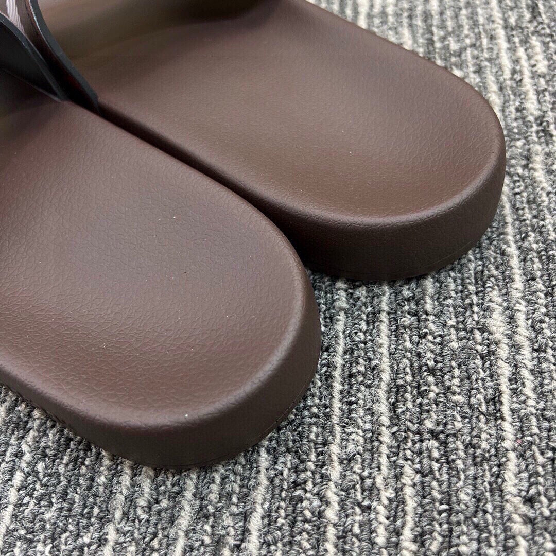 Z5Z35R259 Popular Slippers