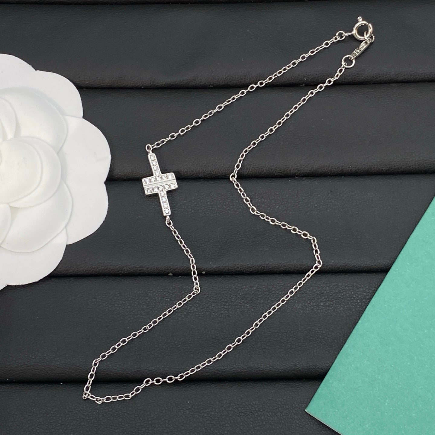 X1Q85T20X Popular Necklace