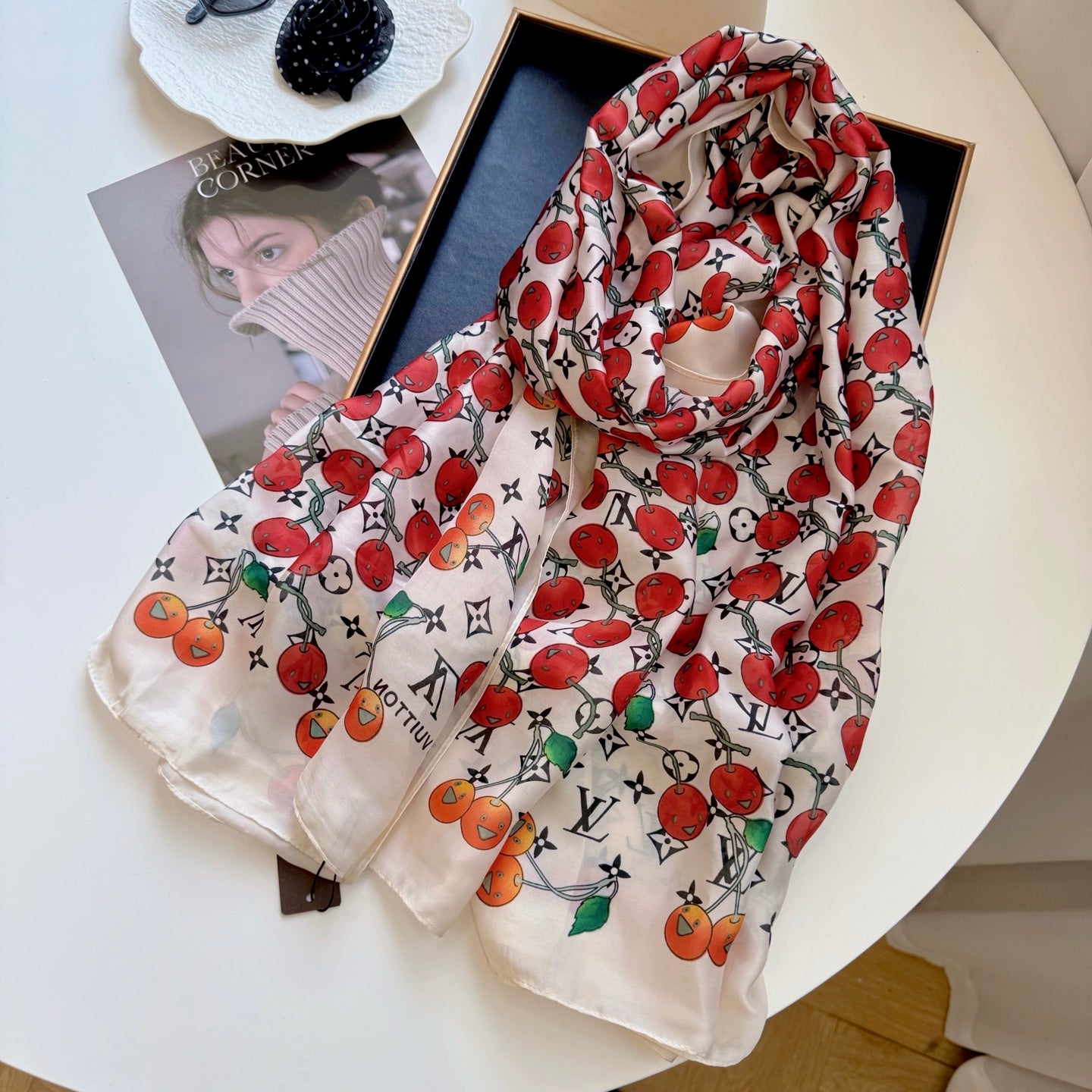 W1Z35E199  Popular Silk Scarve