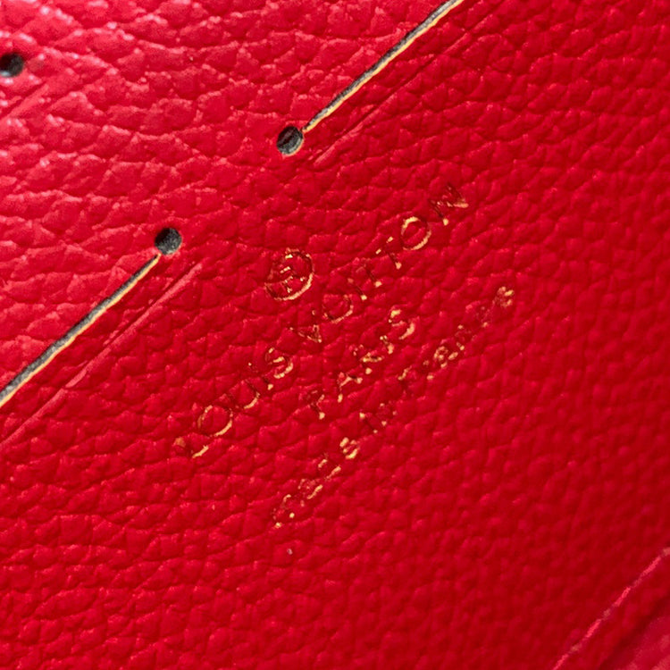 B1P11E06 Popular Leather wallets