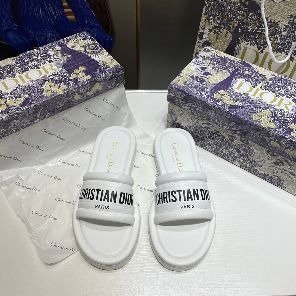 Z1Z54D76 Popular slippers