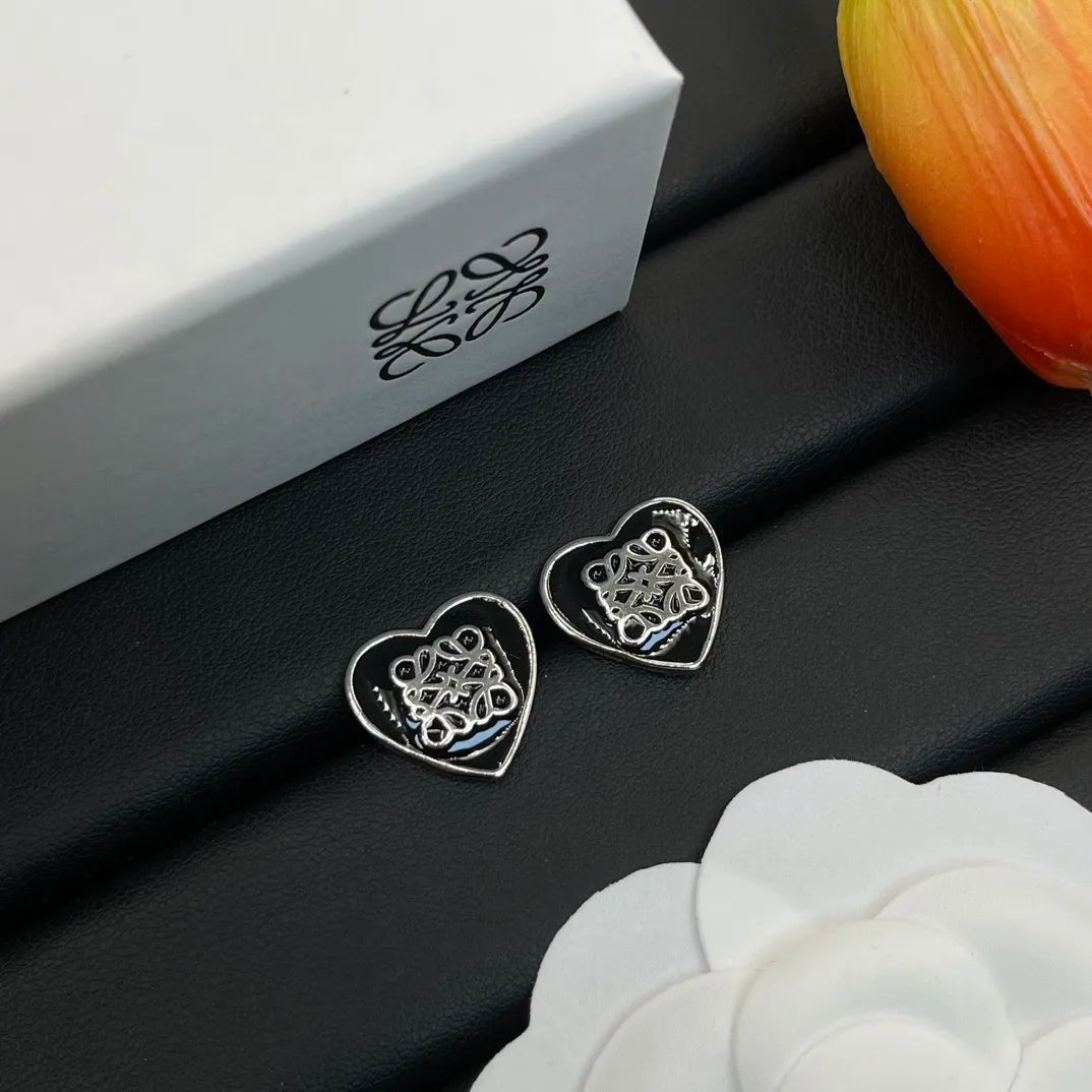 X1Z94A759E Popular  Earrings