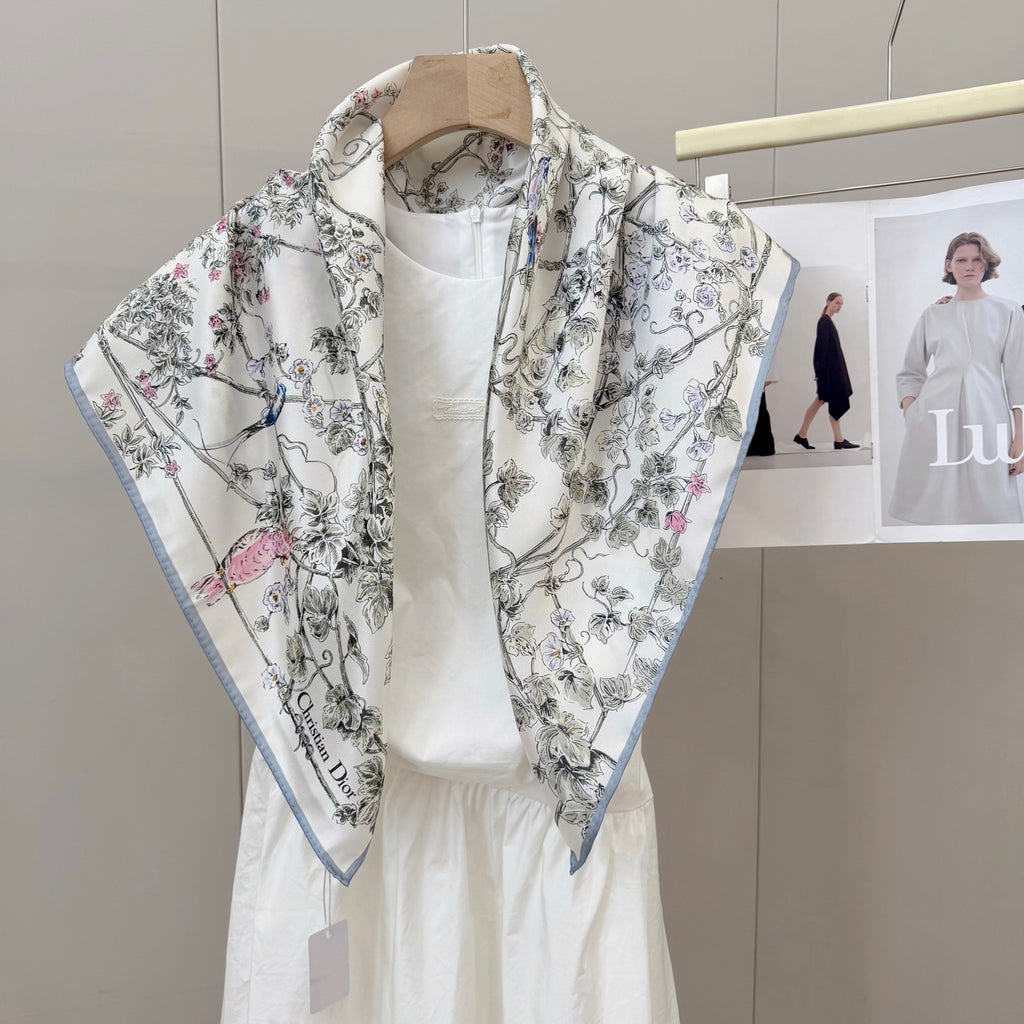 W1N36D19 Popular Silk Scarve
