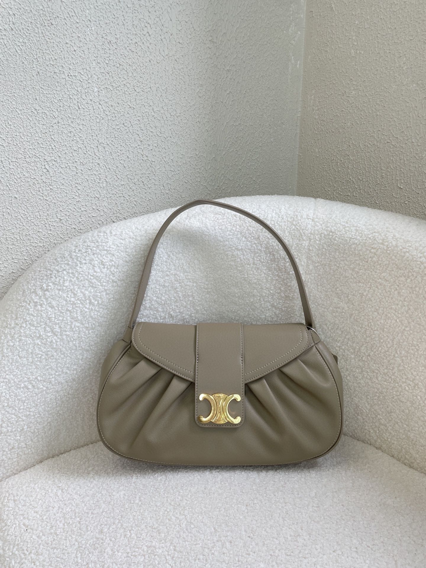 B1X64CL452 Popular  leather bag