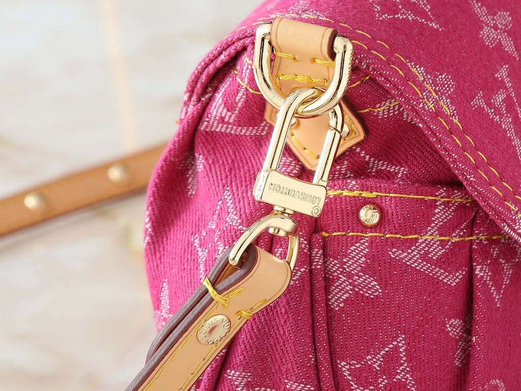 B1N165B118 Popular    bag