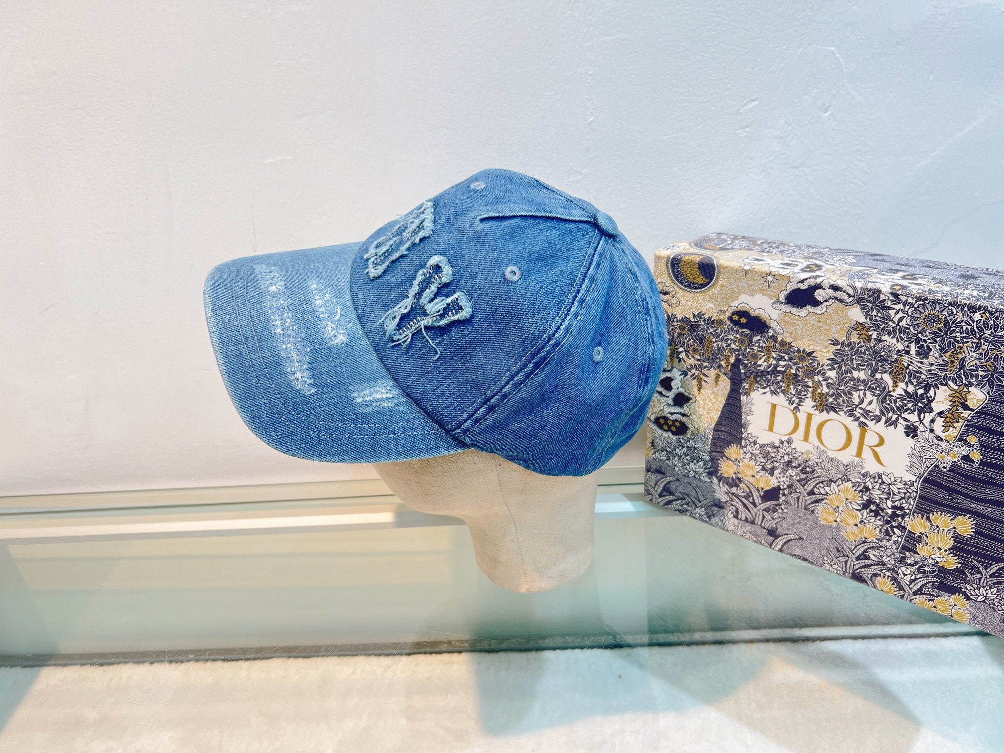 M1Z25A505 Popular  hats