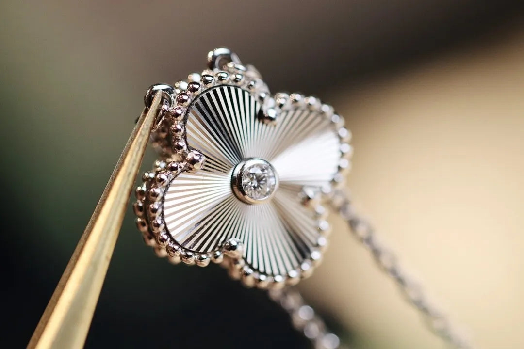 X5X53VA184X Popular 1 flower necklace