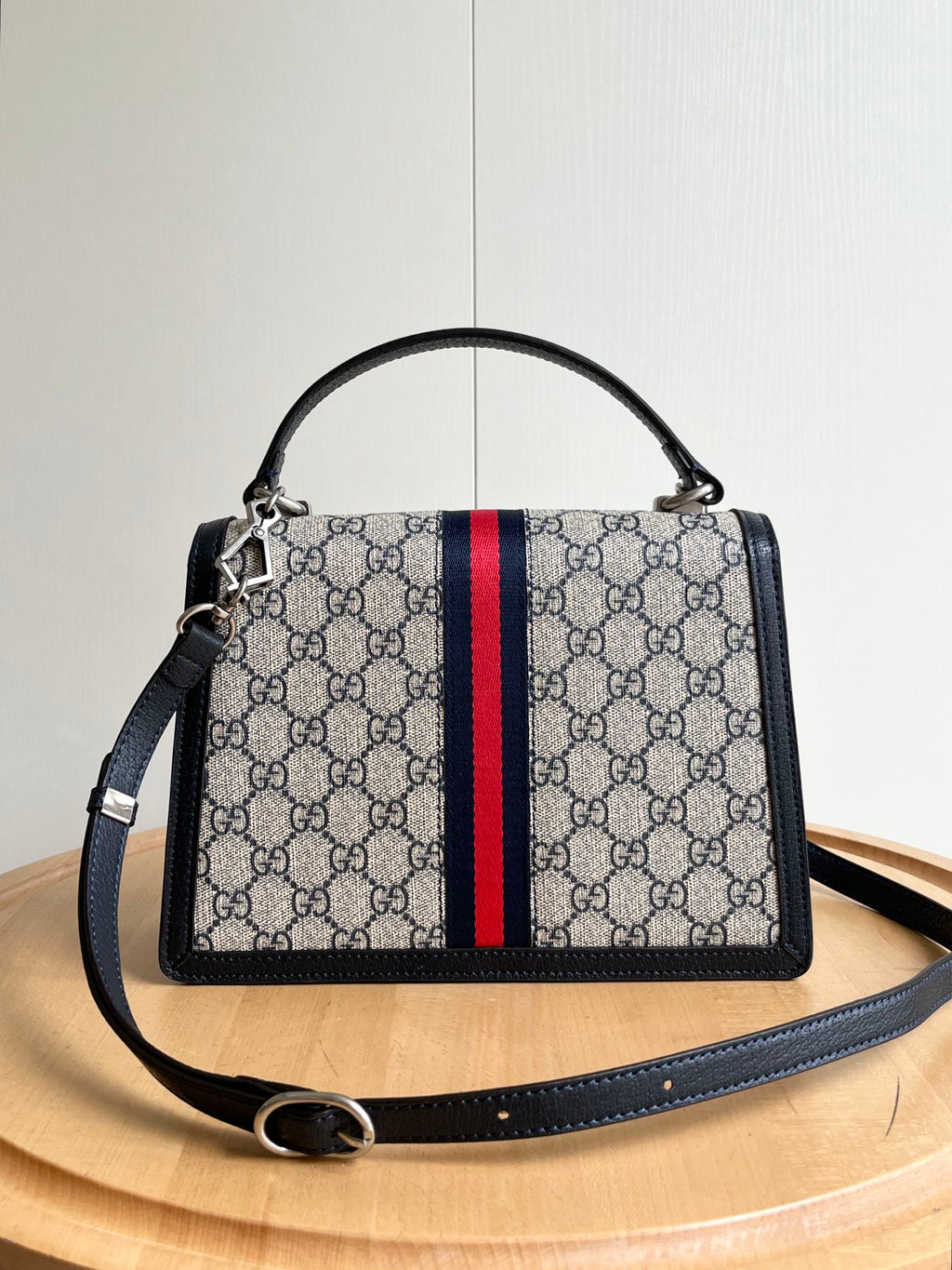 B12X64B467 Popular   leather bag
