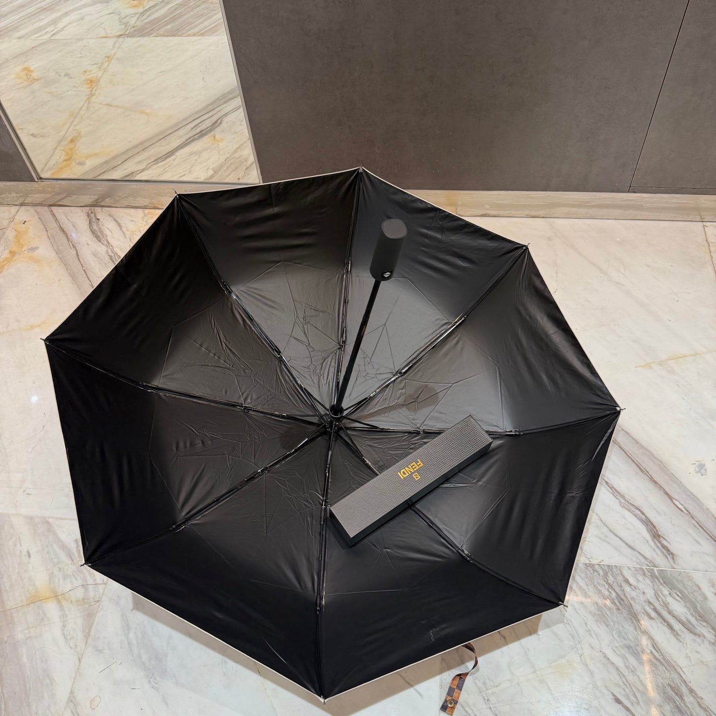 J1N46F10 Popular UV resistant umbrella