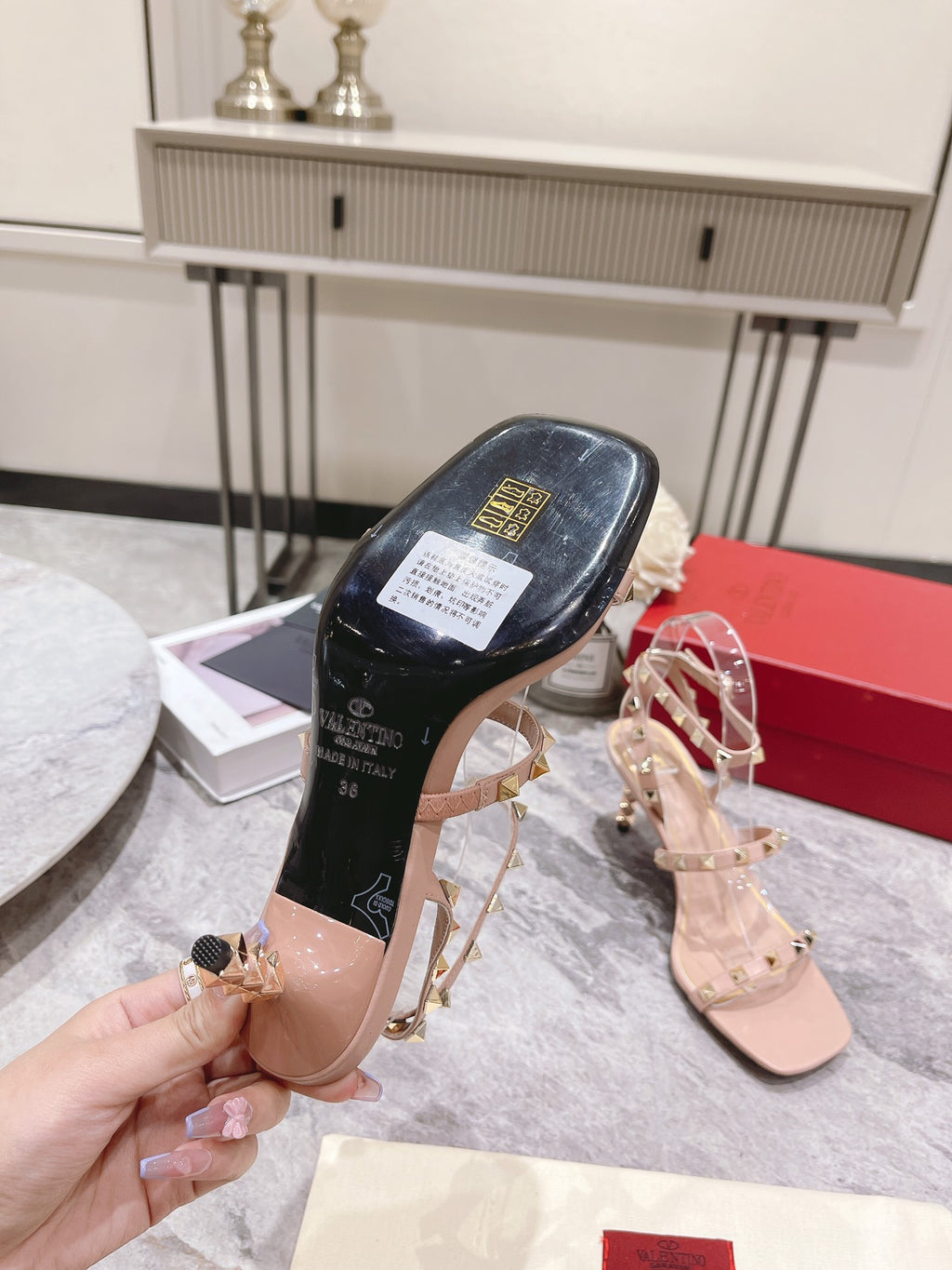 Z2Z85VL21  Popular leather  High heels (Heel height 6CM)
