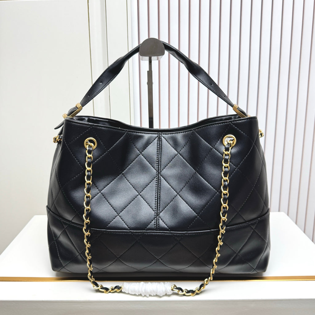 B1P46C18 Popular leather bag
