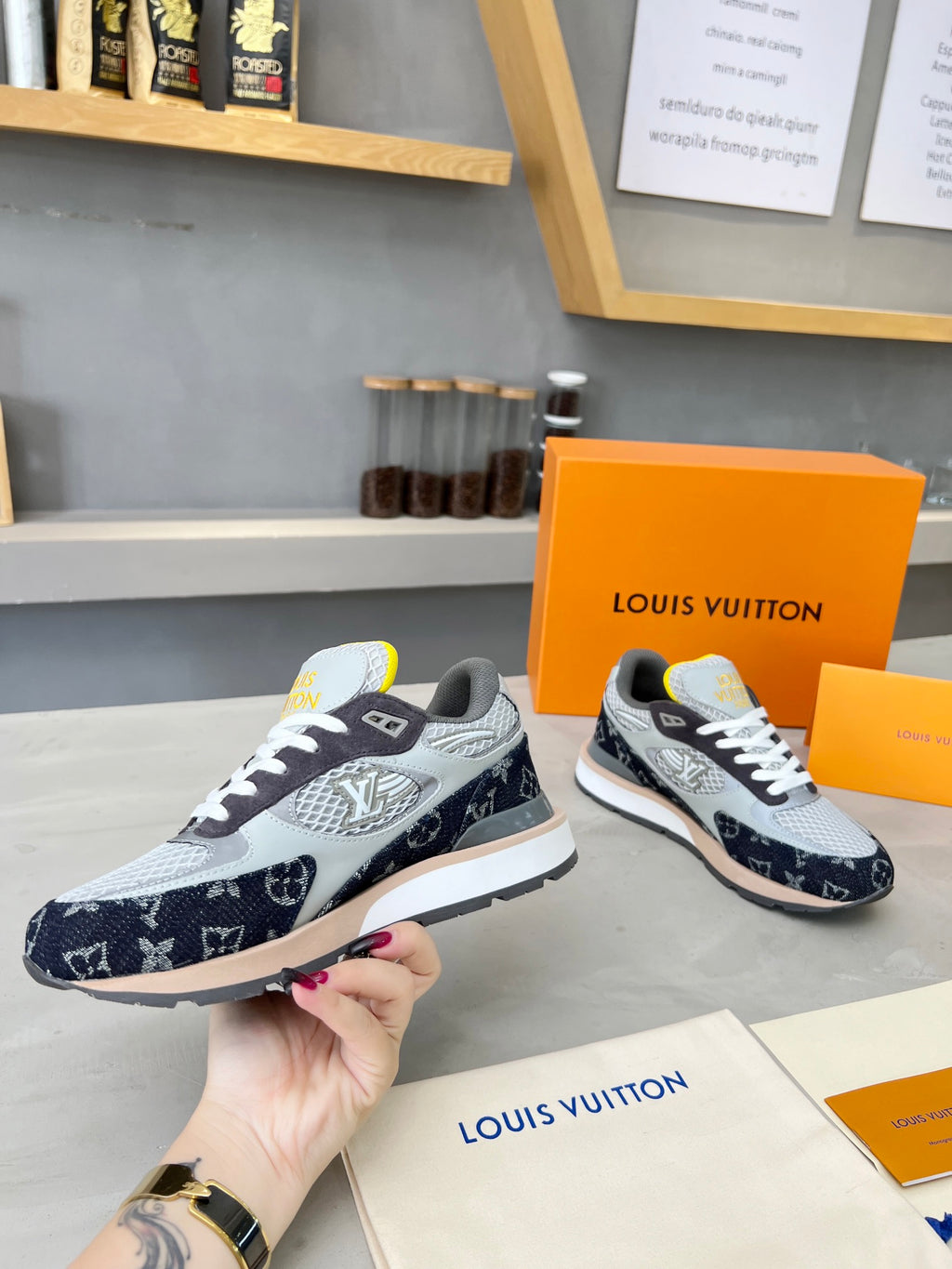 Z2Q105E229 Popular high-quality  Shoes